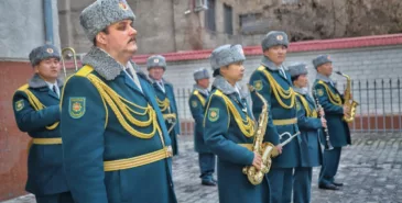 В Минобороны Кыргызстана состоялся митинг, посвященный Дню защитника Отечества Главная