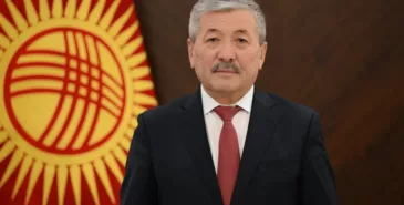 Глава кабмина поздравил работников судебной системы с профессиональным праздником Главная