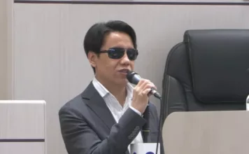 Депутат предложил отменить согласие второго родителя на выезд ребёнка за границу, если он не участвует в воспитании и не платит алименты