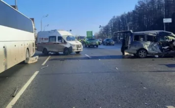 В Москве 6 граждан Кыргызстана пострадали в ДТП с участием экскурсионного автобуса