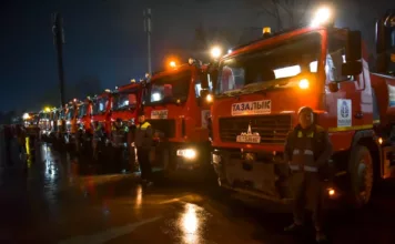 МП «Тазалык» масштабно проводит мойку улиц города Бишкек