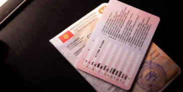 Водительские права в Кыргызстане можно будет получить за три часа Главная