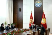 Садыр Жапаров обсудил с Airbus расширение авиапарка Кыргызстана