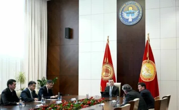 Садыр Жапаров обсудил с Airbus расширение авиапарка Кыргызстана