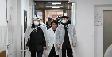 Адылбек Касымалиев Караколдо жаңы медициналык кластер курууну тапшырды Главная