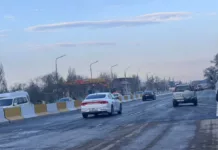 В Бишкеке на проспекте Жибек Жолу после реконструкции открыли мост