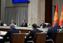 Президент Садыр Жапаров собрал Совет безопасности