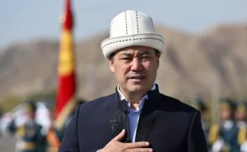 Садыр Жапаров поздравил кыргызстанцев с Ноорузом