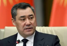 Садыр Жапаров поручил обеспечить безопасность дипломатов Кыргызстана в Иране