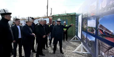 Адылбек Касымалиев ознакомился с ходом строительства ряда социальных объектов в Таласской области Главная
