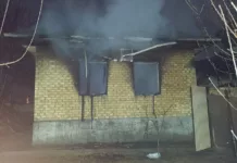 Бабушка не смогла спасти внуков при пожаре — они были в другой комнате. МЧС рассказало нам подробности страшной трагедии в Узгене