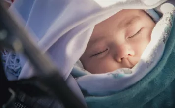 В Минтруда разъяснили правила получения выплат «Бала ырысы».