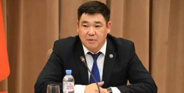 Кайрата Маматова освободили от должности члена ЦИК Главная