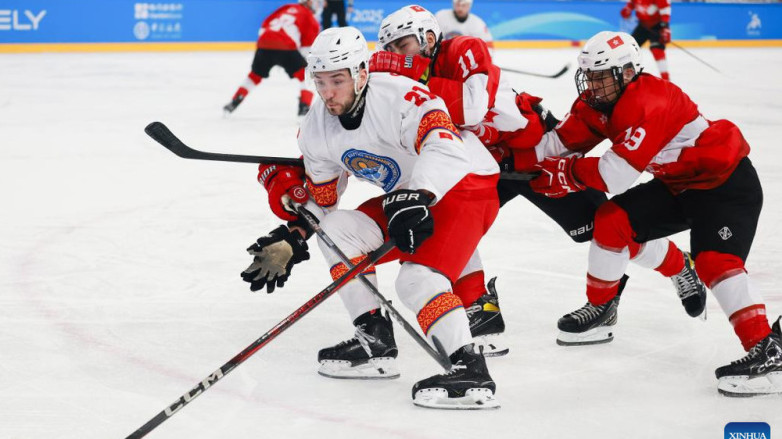 Кыргызстан одерживает первую победу на чемпионате мира по хоккею