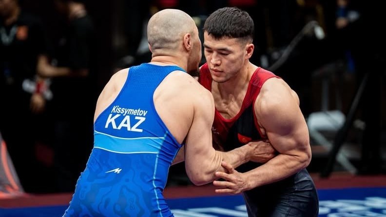 Акжол Махмудов в финале Чемпионата Азии Главная