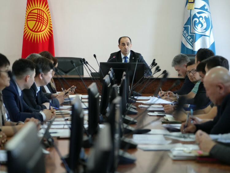 Мэрия Бишкека отказывается от бумажных квитанций: коммуналка станет цифровой