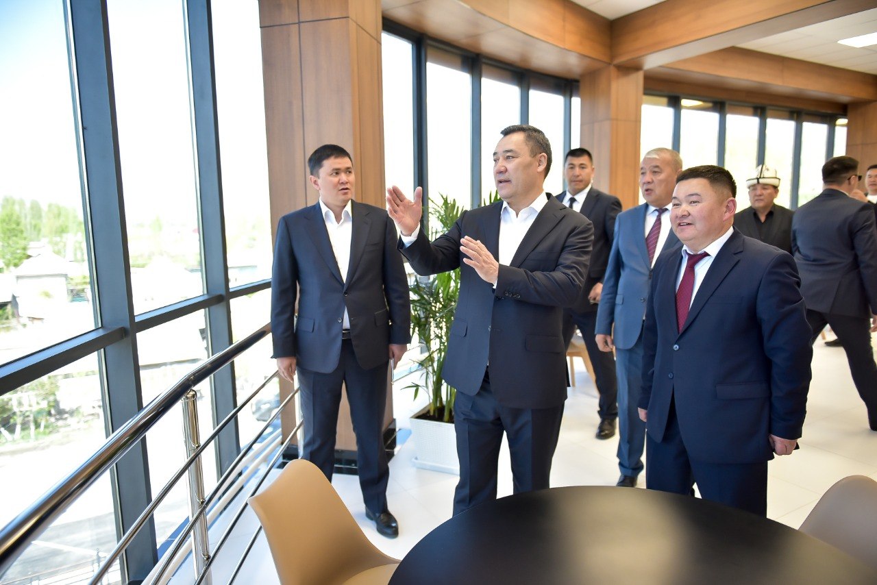 437178 президент открыл общественно-культурный центр с госуслугами в кара-кульдже