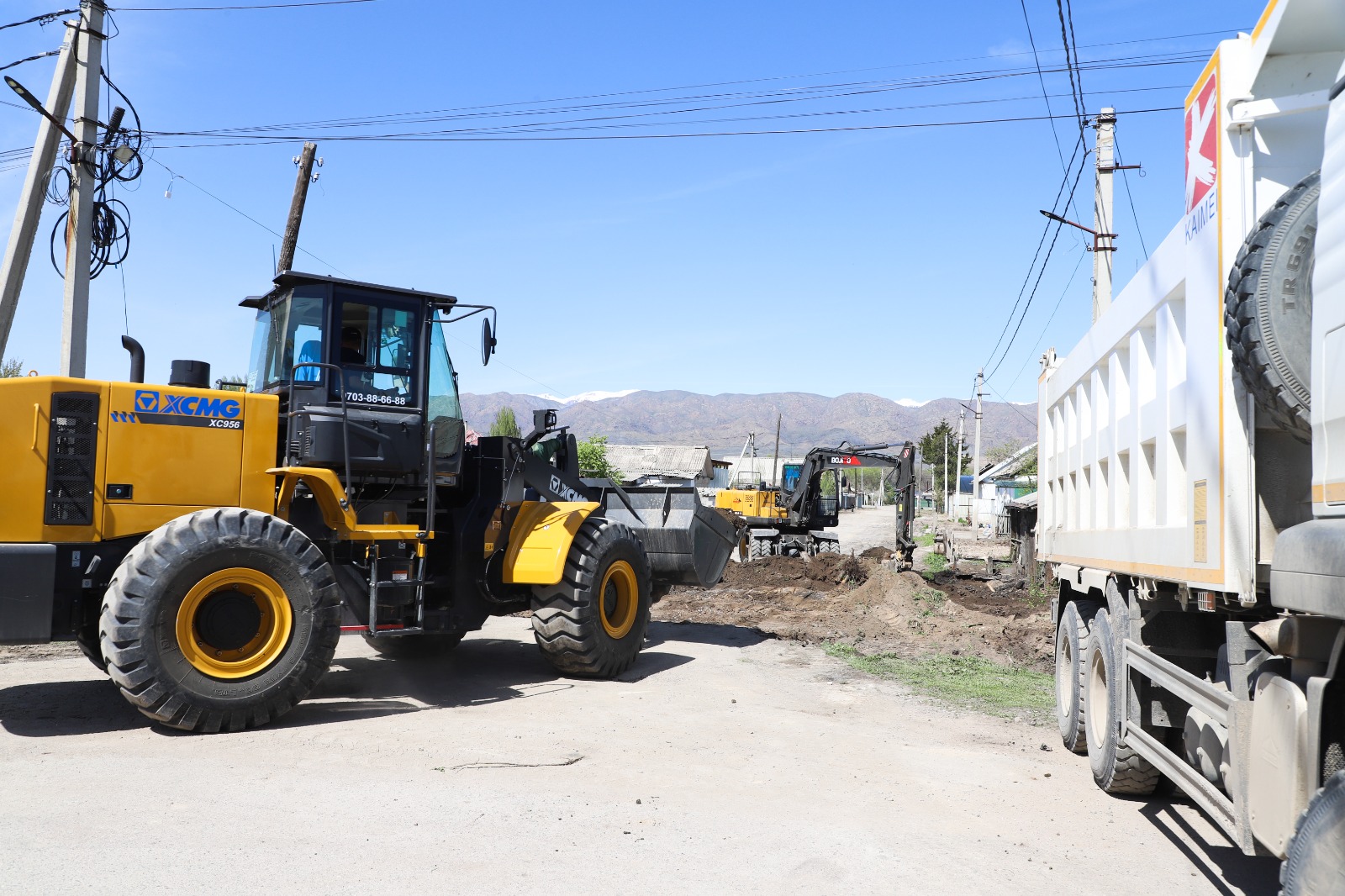 7f0b34e9 c360 47d2 85a4 a3163c38d371 талас шаарында 40 чакырым ички жолдорду куруу иштери башталды