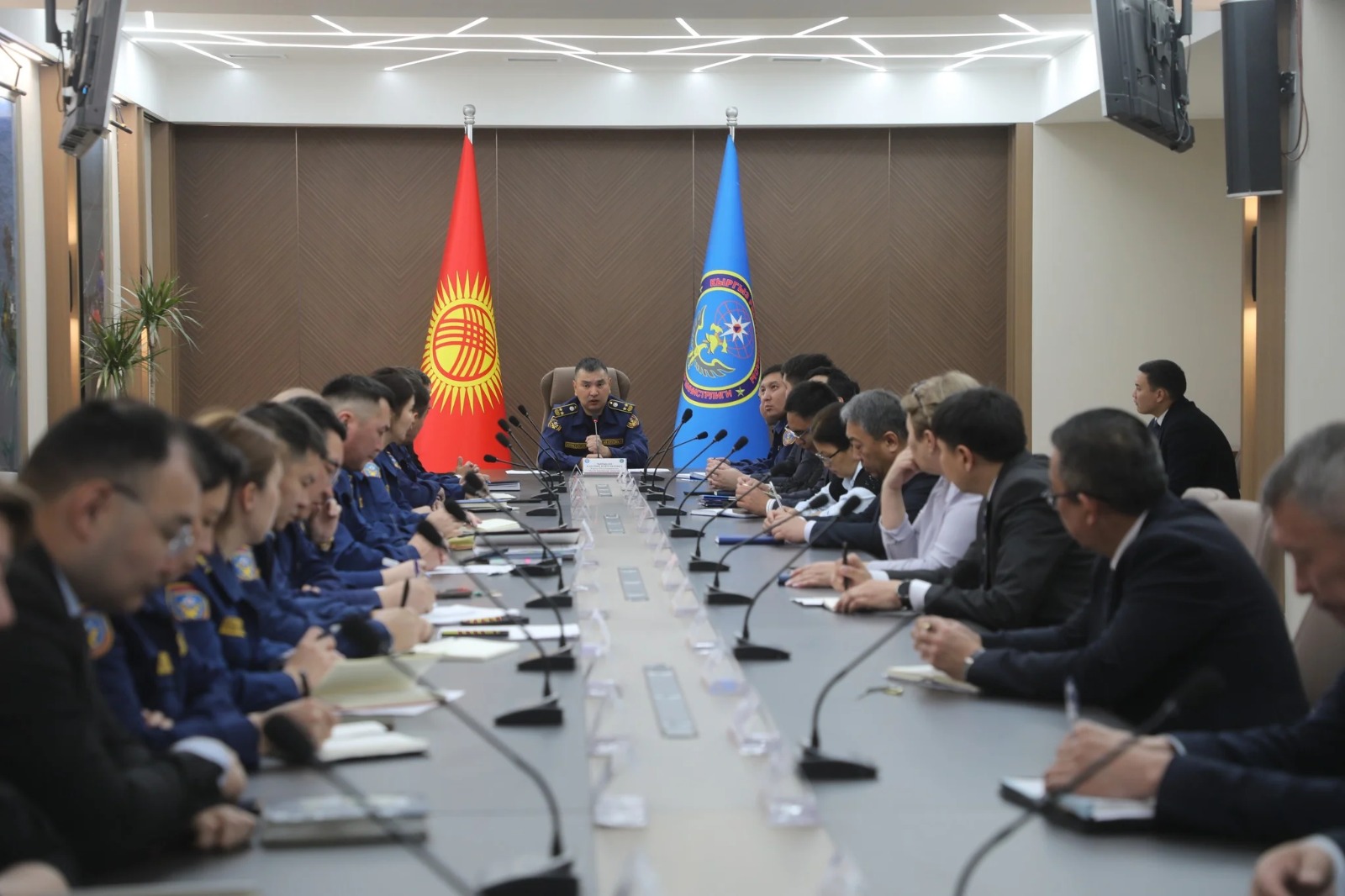 Назначены заместители министра чрезвычайных ситуаций Кыргызстана