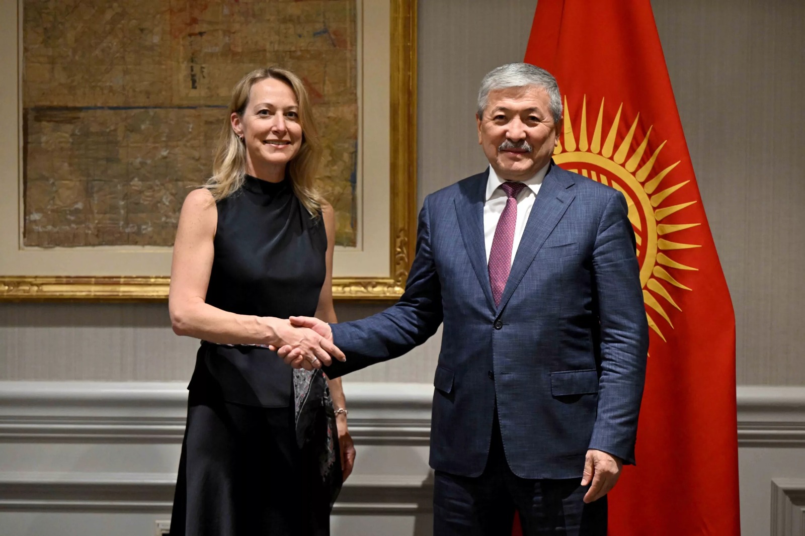 Адылбек Касымалиев обсудил в Вашингтоне развитие ИИ и облачных технологий с руководством NVIDIA и ORACLE