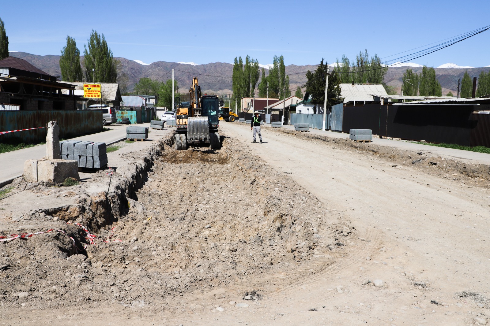 F466b263 9527 498e 96b1 391169ed232e талас шаарында 40 чакырым ички жолдорду куруу иштери башталды