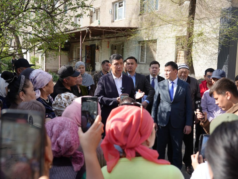 Жильцам аварийных домов на улице Фучика дали выбор — получить квартиры через госипотеку или сделать ремонт и жить там дальше