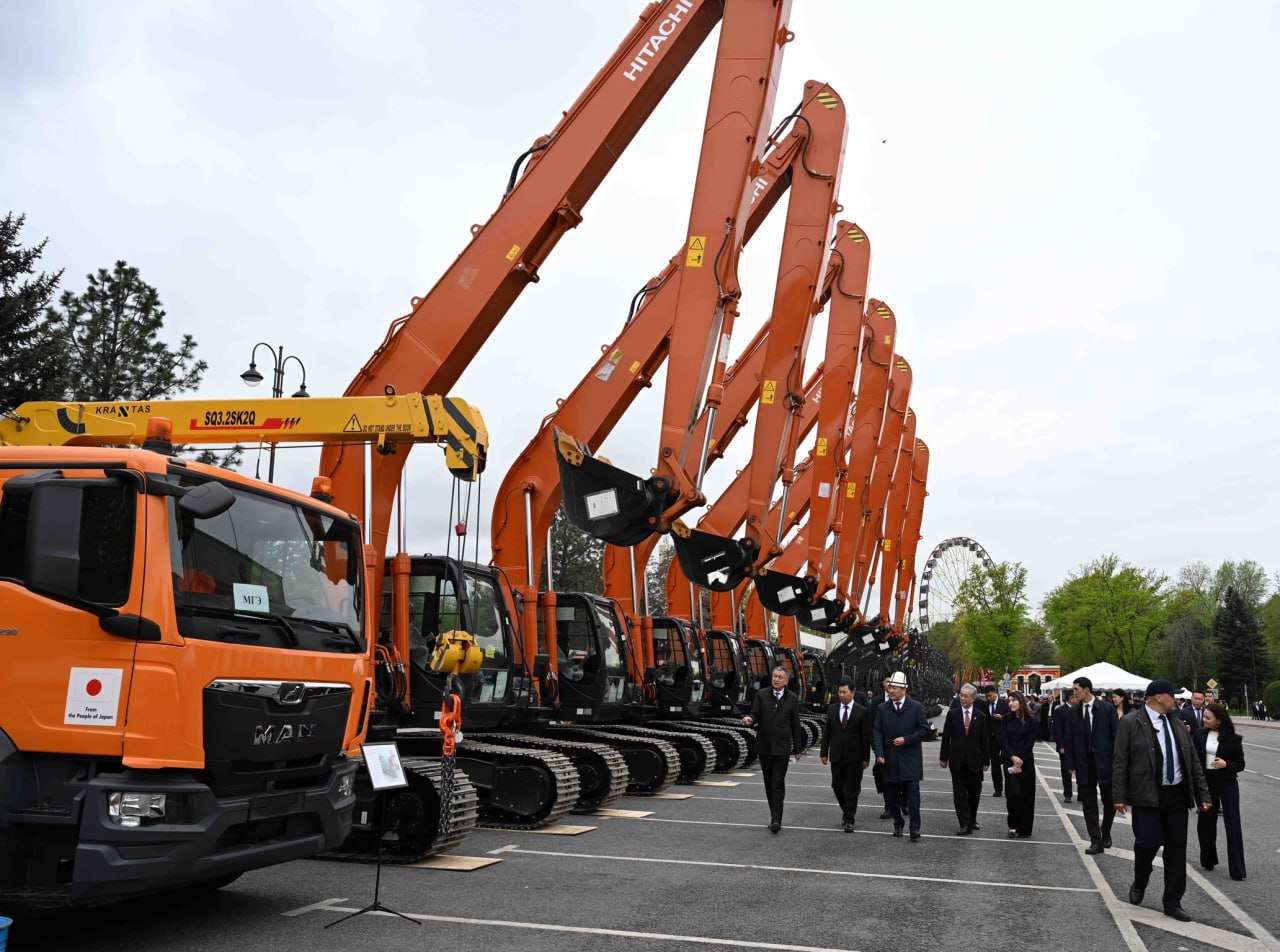 Минсельхоз получил 63 единицы спецтехники, большая часть куплена на бюджетные деньги