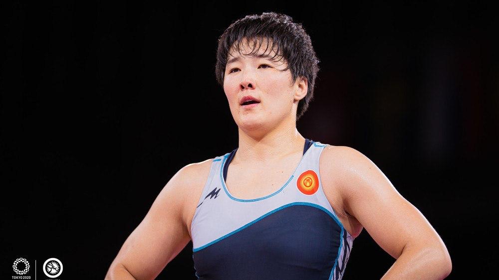 Азия чемпионаты: Айпери Медет кызы күмүш медаль жеңди