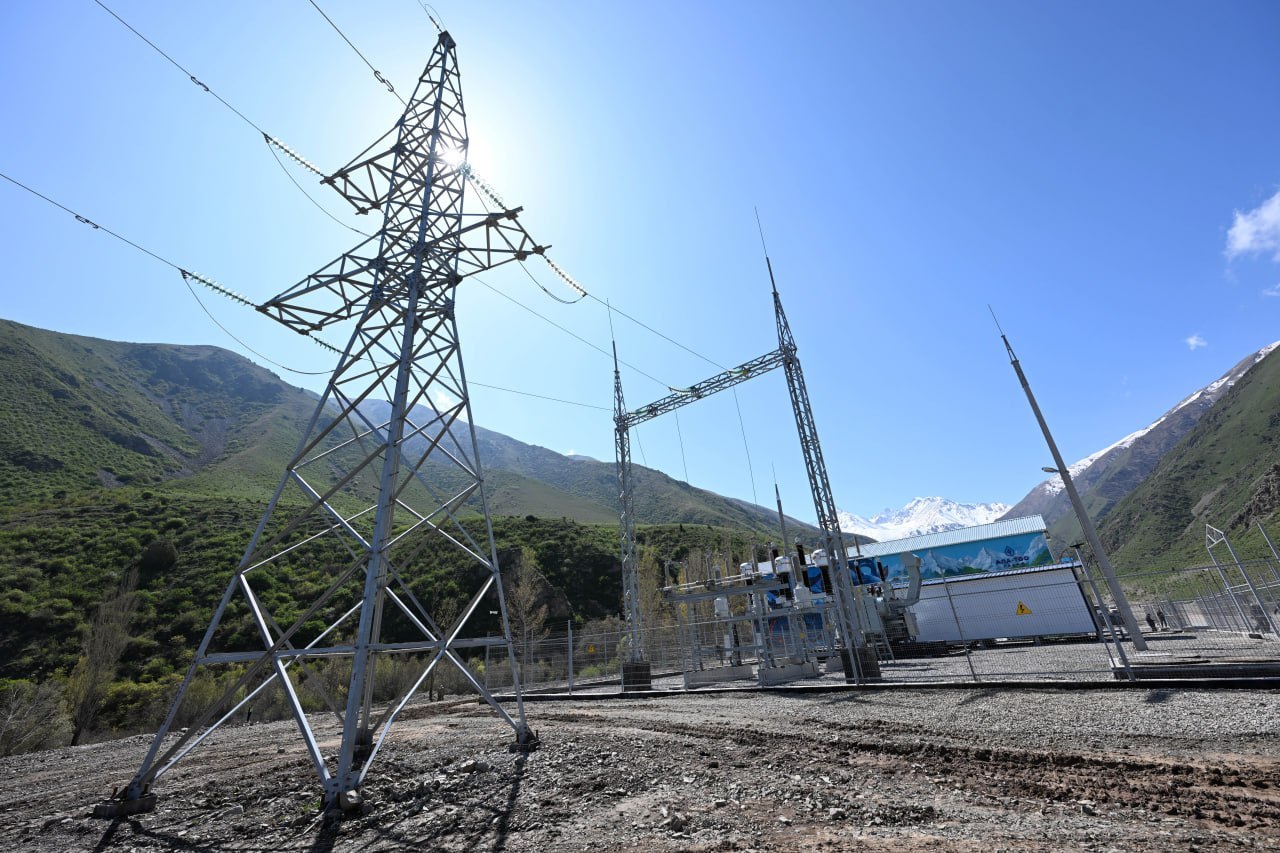 Photo 2026 04 20 15 58 00 садыр жапаров запустил малые гэс "сокулук" и "туюк"