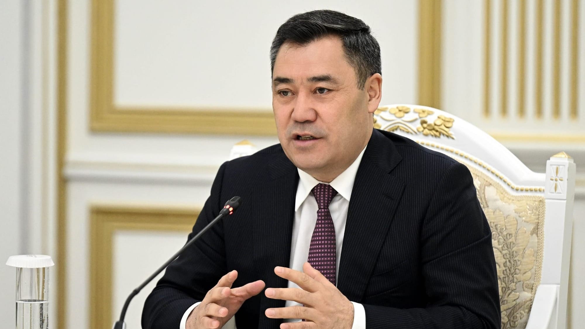 Садыр Жапаров рассказал, как получить 17% годовых через госценные бумаги