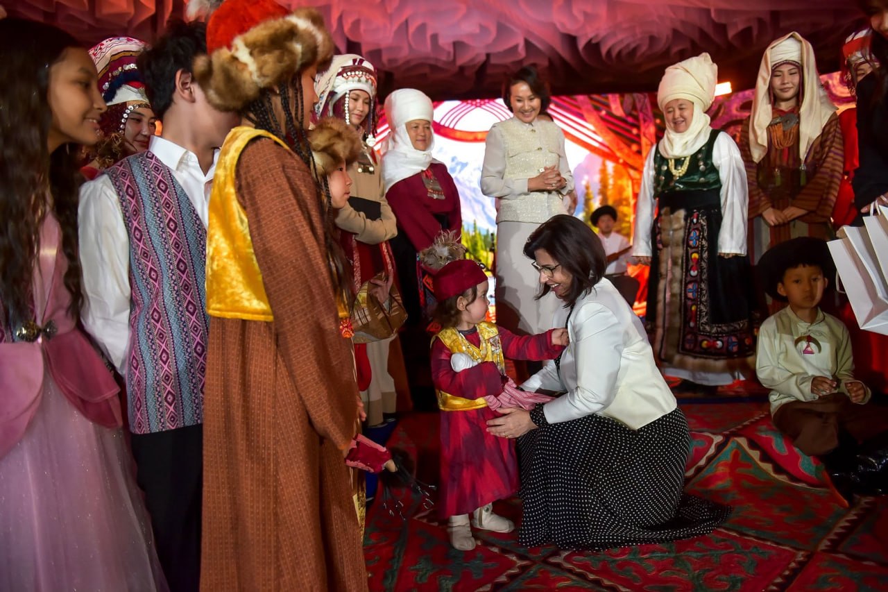 Photo 2026 06 18 15 00 37 первые леди кыргызстана и албании посетили «рух-ордо»