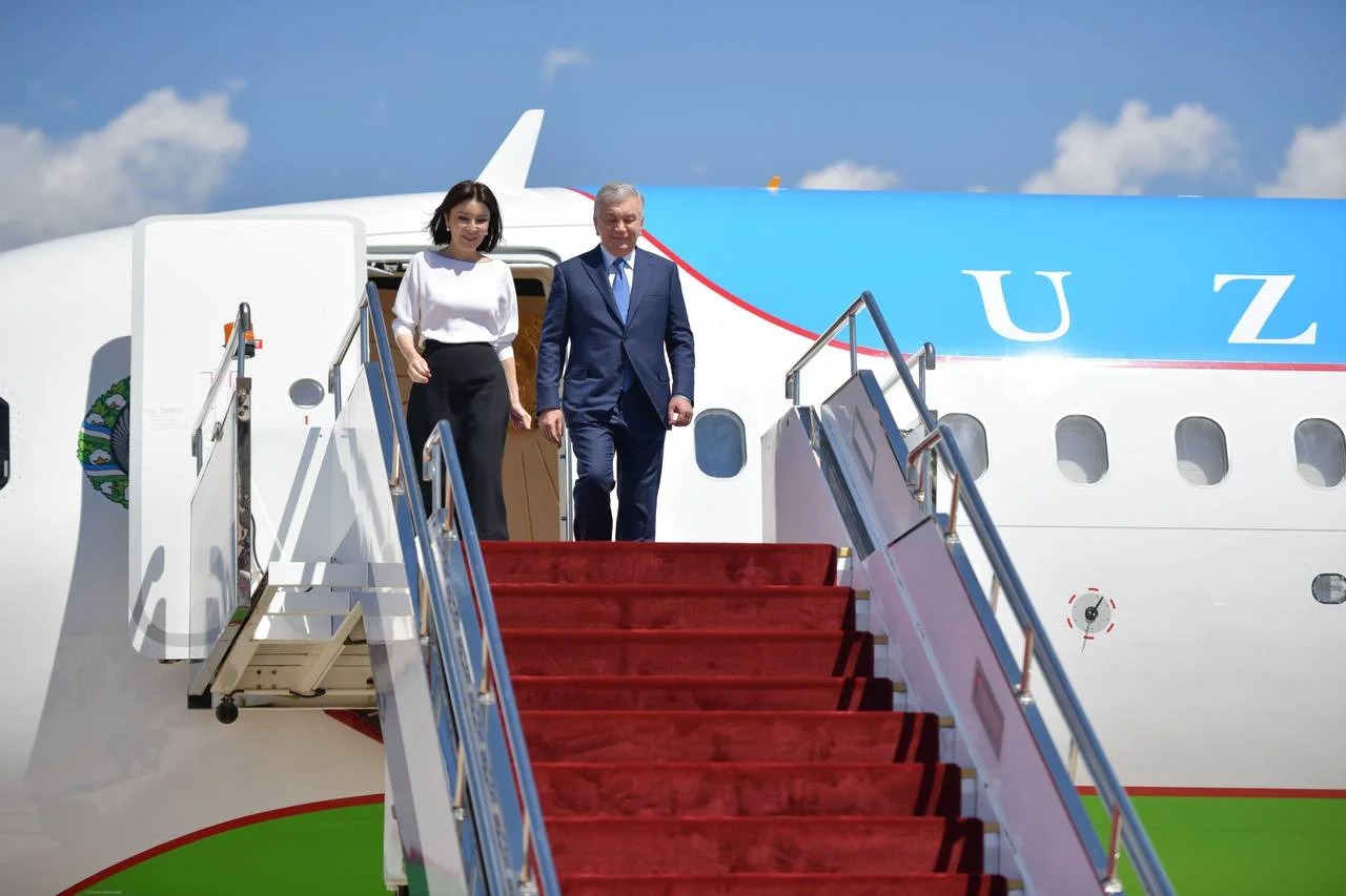 Whatsapp image 2026 07 30 at 13. 34. 44 7 садыр жапаров встретил шавката мирзиёева, прибывшего с госвизитом в кыргызстан