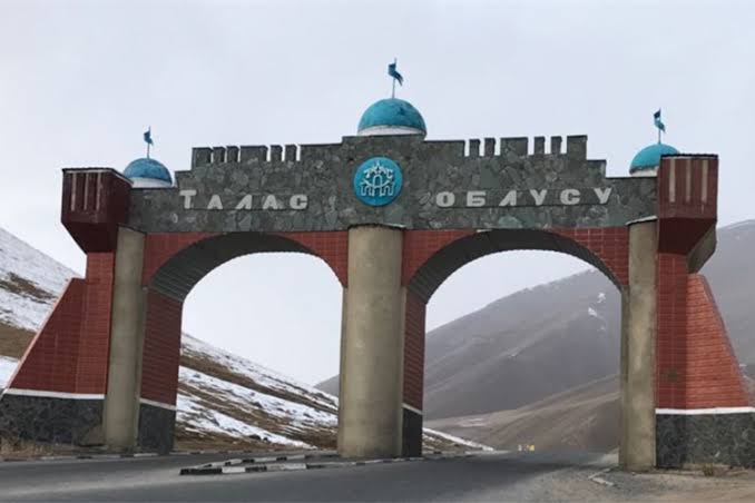 Таласта 28 чакырым жаңы жол курулууда