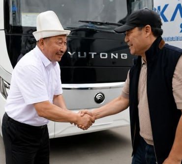 Одноклассник президента. Случайная встреча Садыра Жапарова в Караколе Главная