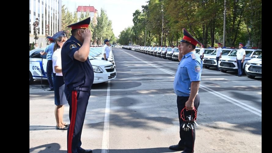 Photo 2026 07 24 16 25 25 участковым милиционерам кыргызстана передали 102 новых автомобиля