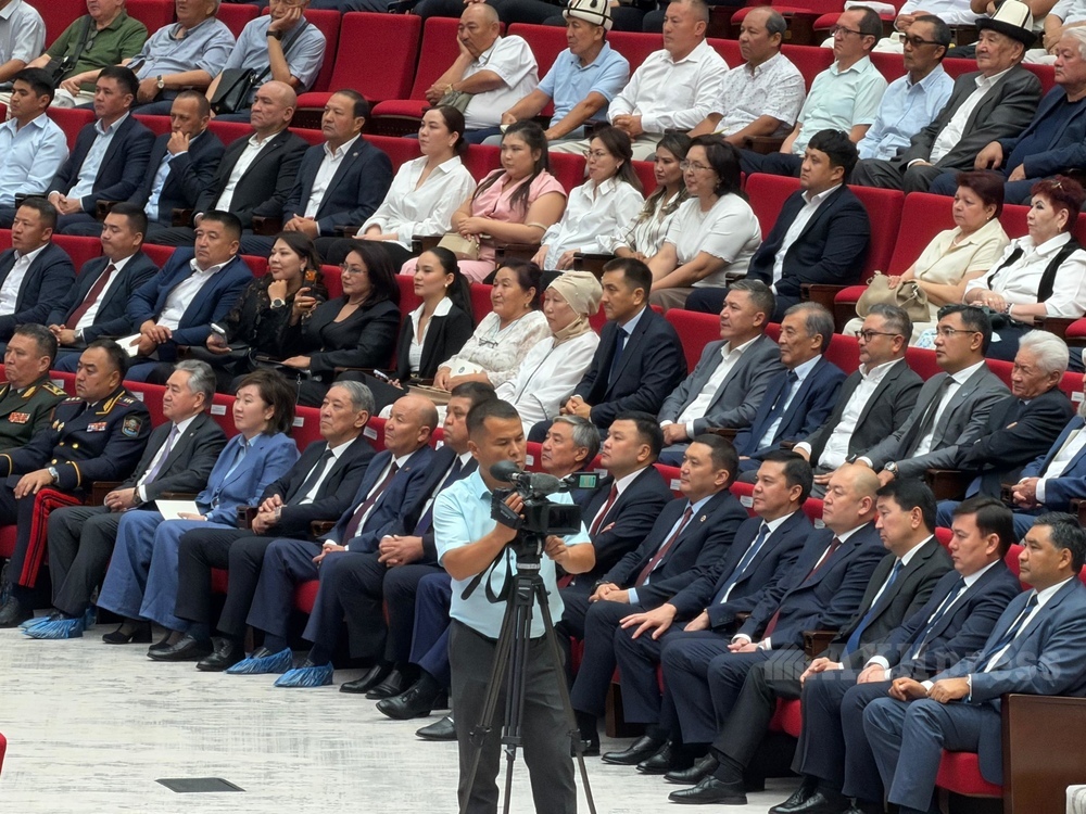4362764. D0ab08f6f2112011d8635ef42eb57008 президент садыр жапаров открыл конгресс-холл «ырыс ордо»