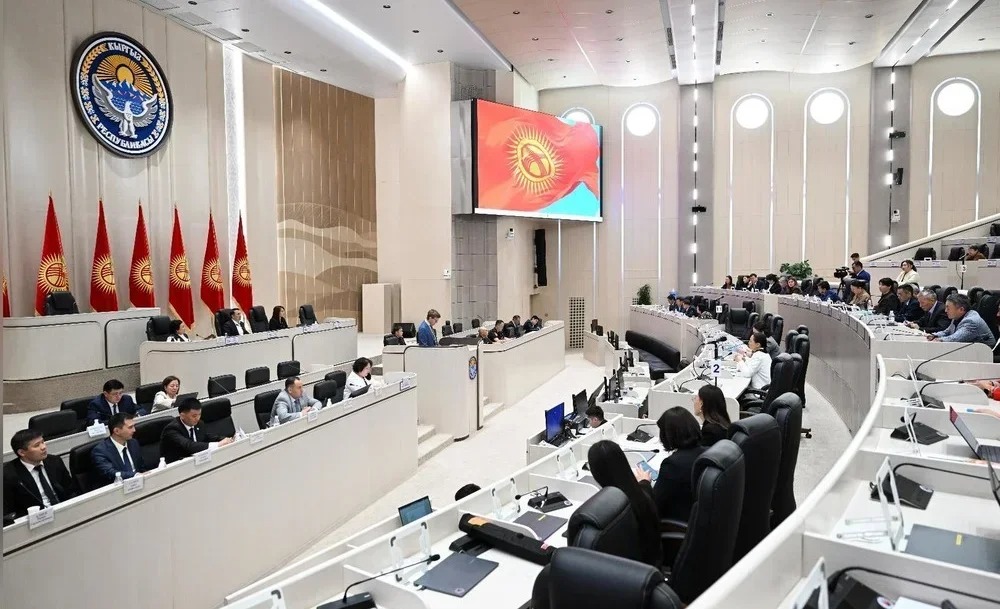 Очередная сессия Жогорку Кенеша начнется 2 сентября