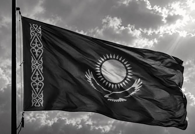 В Казахстане 12 военных погибли на учениях в Каспии — 25 сентября объявлен траур