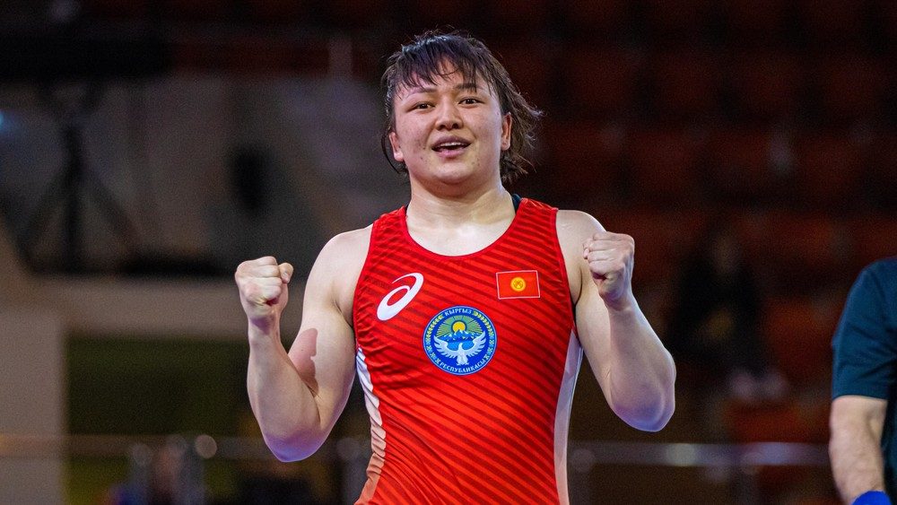 Мээрим Жуманазарова вышла в 1/4 финала чемпионата мира по борьбе